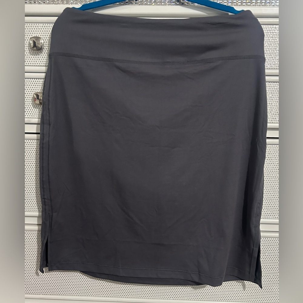 Rae Mode Elegant Gray Women's Skirt